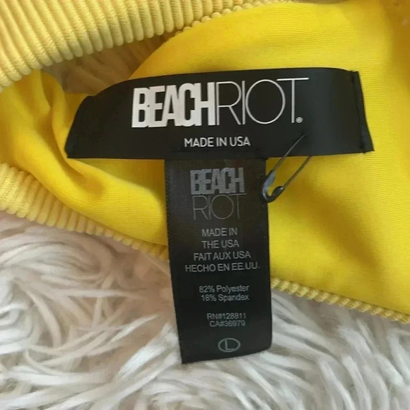 Beach Riot Blair Bikini Top Yellow - Picture 4 of 4